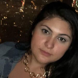 Meet your Posher, Angela